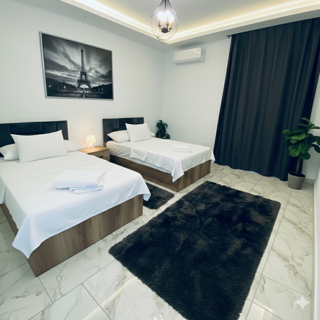Family flat, set for five